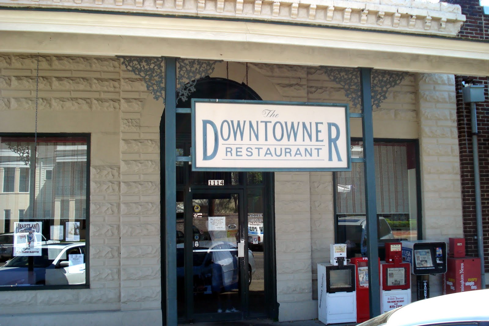 Joann and Jack Lunch In Selma, Alabama's Downtowner Restaurant