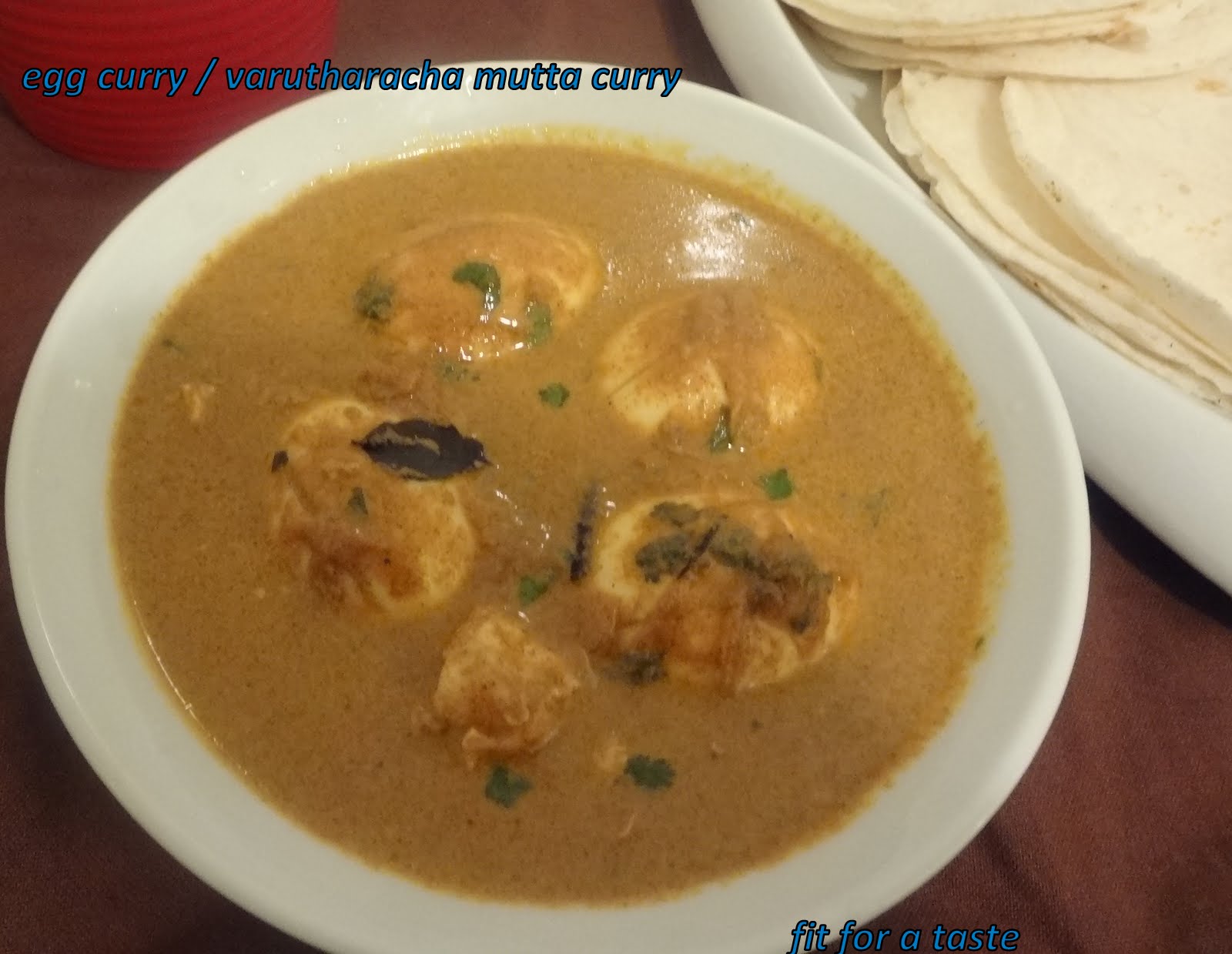 EGG CURRY / VARUTHARACHA MUTTA CURRY