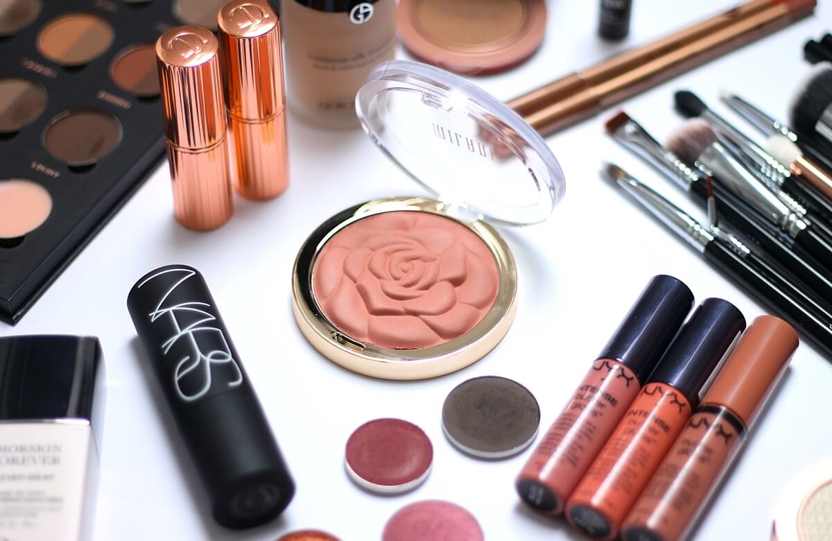 armani luminous silk recenzija