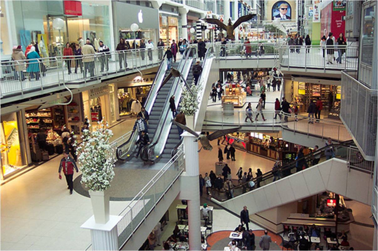 Fashion News: Inside Dubai Shopping Malls,
