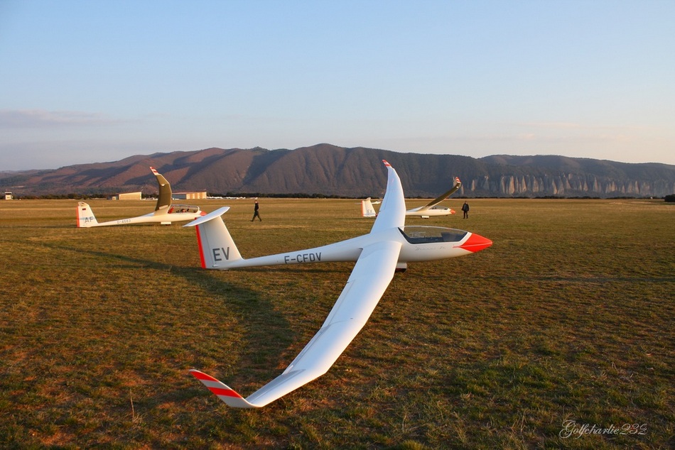 Live from the Flight Deck Glider towing