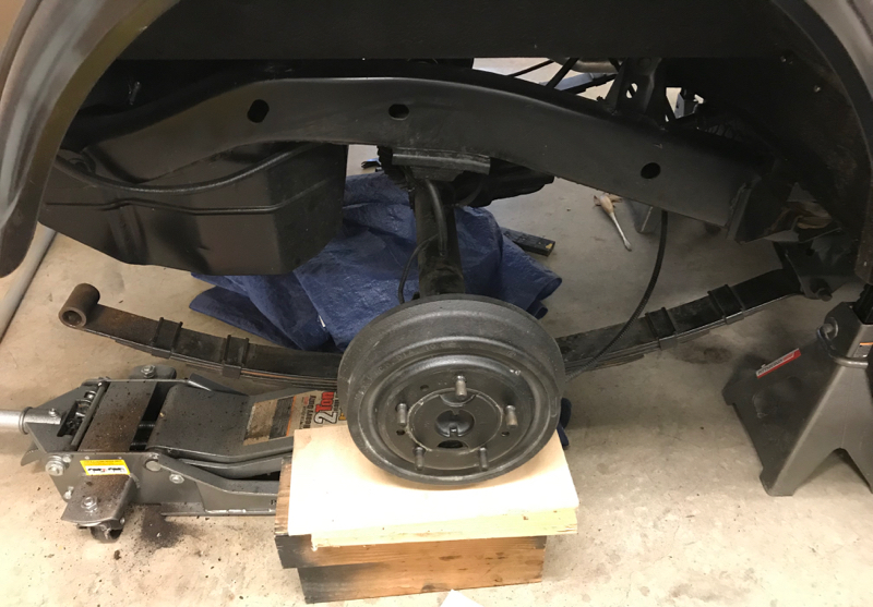 1986 Jeep CJ7 Restoration CJ7 New Rear Shackles and Bushings