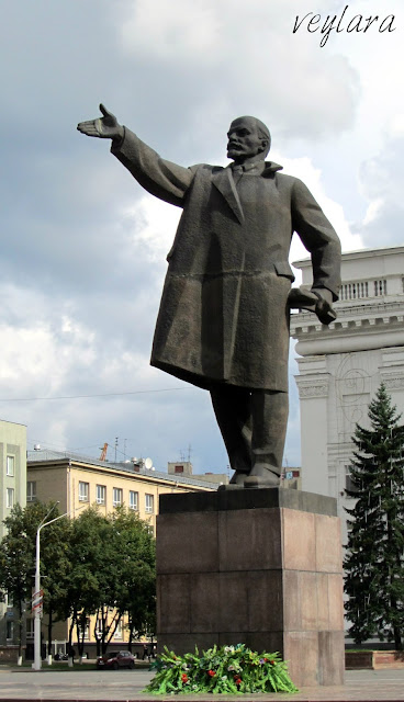 В.И. Ленин (Площадь Советов)