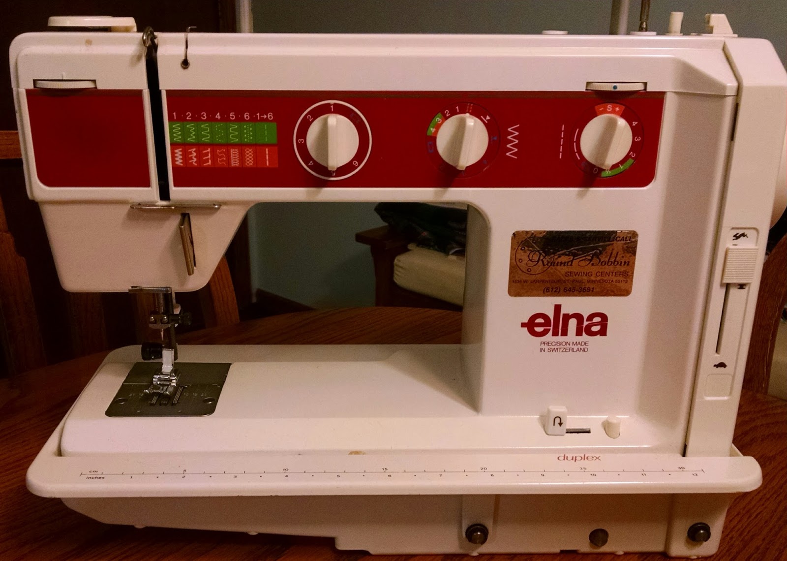 Sewing Machine Mavin Out of Towners