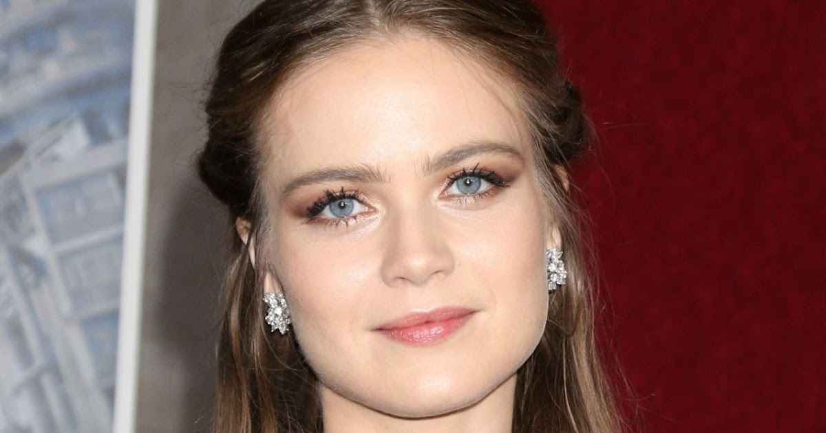 FEITIÇO DE CINEMA: Hera Hilmar