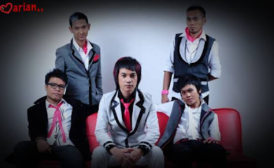Aneka Lirik by Arvend sarpaN: Perpisahan Termanis - Lovarian