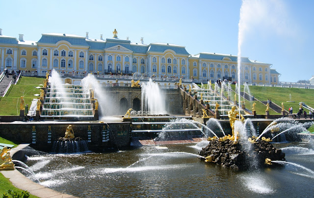 fontane Peterhof