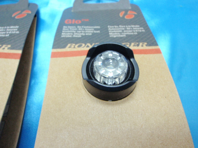 Bontrager%2BOriginal%2BSmall%2BFront%2BGlo%2B%2526%2BRear%2BEmber%2BLight%2B%25284%2529.JPG