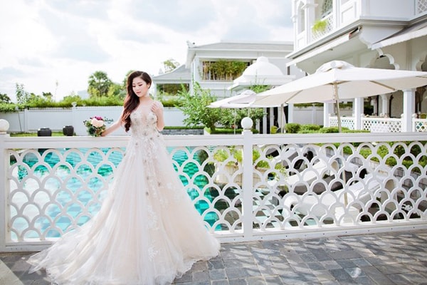 Giải mã bí ẩn khi mơ thấy mặc áo cưới Giải mã bí ẩn khi mơ thấy mặc áo cưới