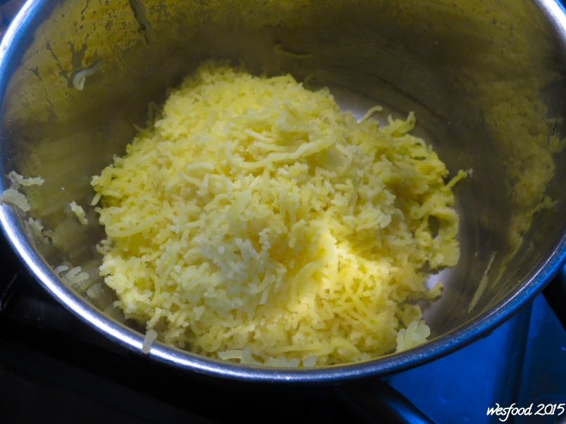 WesFood - Herr Westerhausen kocht ...: Hähnchenleber mit Apfel, Zwiebel ...