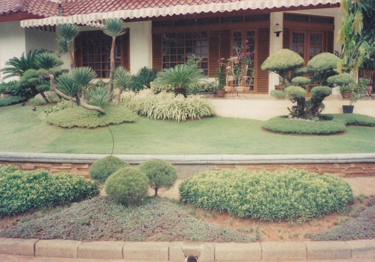 TAMAN MEDITERANIA