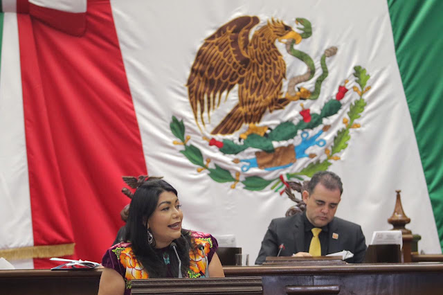 Presentan diputados del PT Ley de Educación para Michoacán.