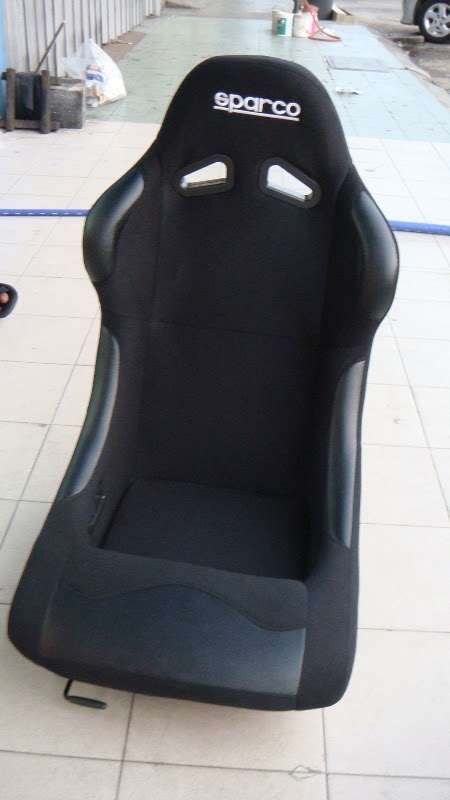 EzPerformance Sparco SPRINT Seat