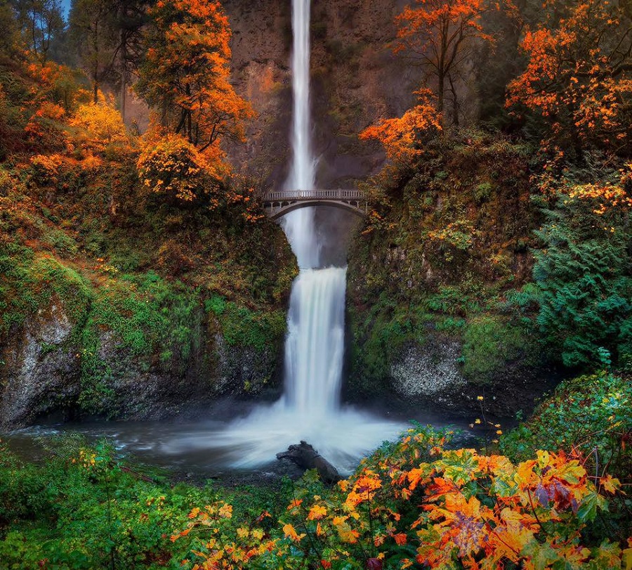 Multnomah Falls (Columbia River Gorge), Portland - The Most Visited Stunning Site Known for its Supernatural Beauty