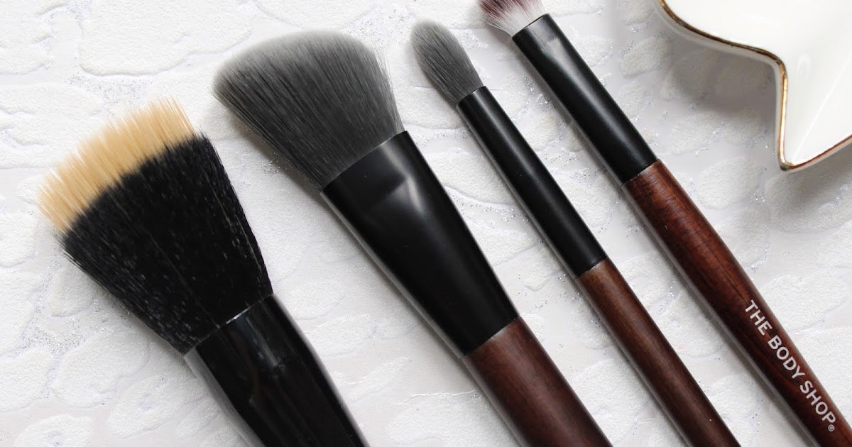 The Body Shop Makeup Brushes — Hannah Heartss