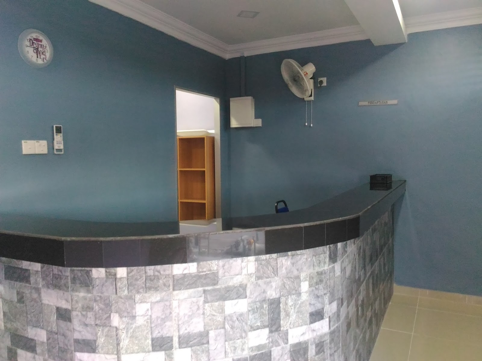 Care Tech Resources Sdn Bhd Selamat maju jaya diucapkan kepada klinik