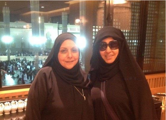 شاهد بالصور فنانات في الحرم المكي بالحجاب بدون بكياج,,,,,