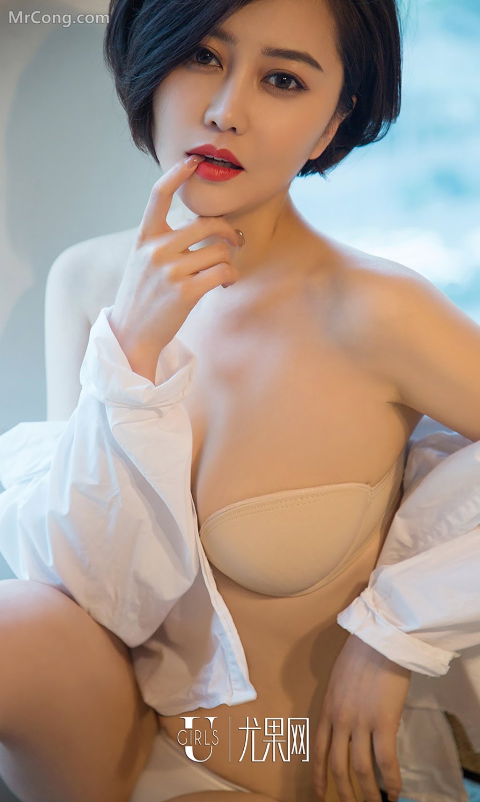 UGIRLS - Ai You Wu App No.792: Model Xia Mo (夏 沫) (40 photos)