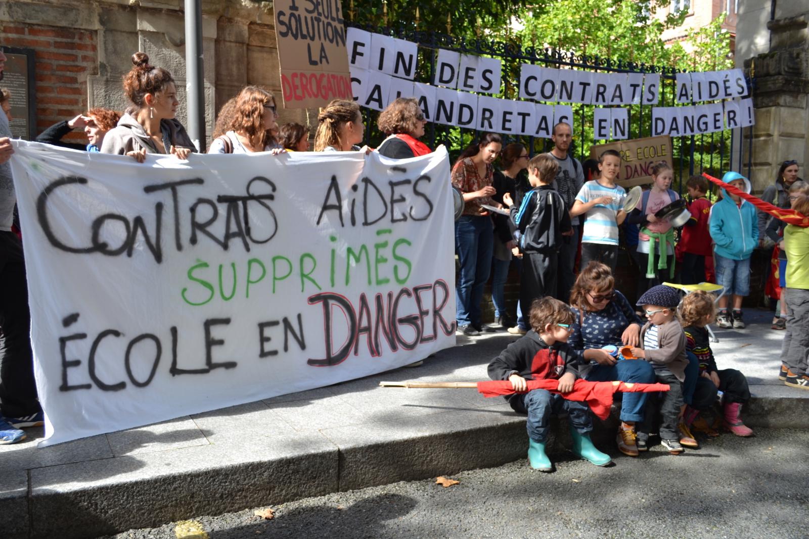 Fin Des Contrats Aides Apres La Precarite Organisee L