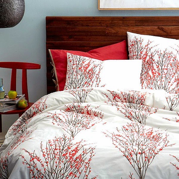 Paint to decorate the walls of your house
