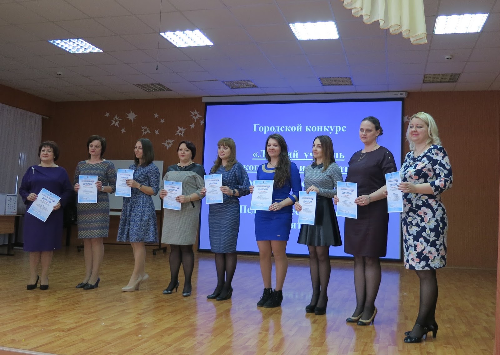 конкурсы тольятти. молодые журналисты. конкурсы тольятти. министерство образования тольятти. первый канал журналисты.