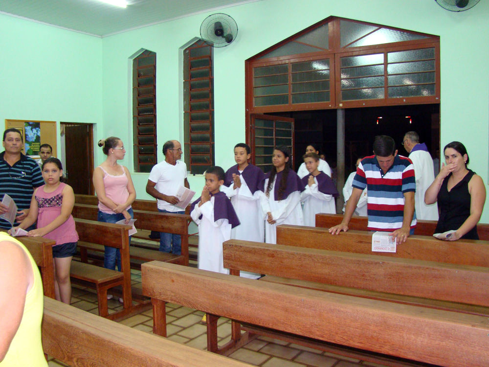 Igreja Santa Edwiges: Missa do 4° Domingo da Quaresma