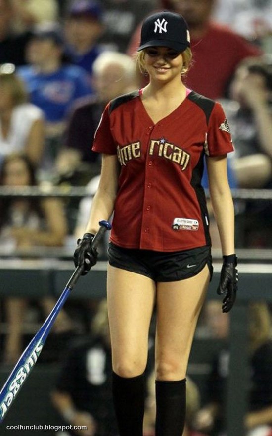 . Hollywood Girls Wearing Sports Jerseys