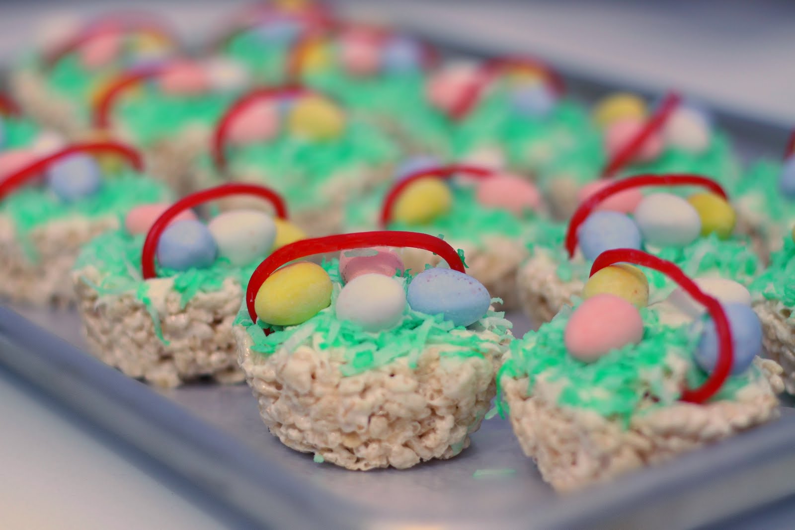 Karren s Photography Journal Day 102 Rice Krispie Easter Baskets 