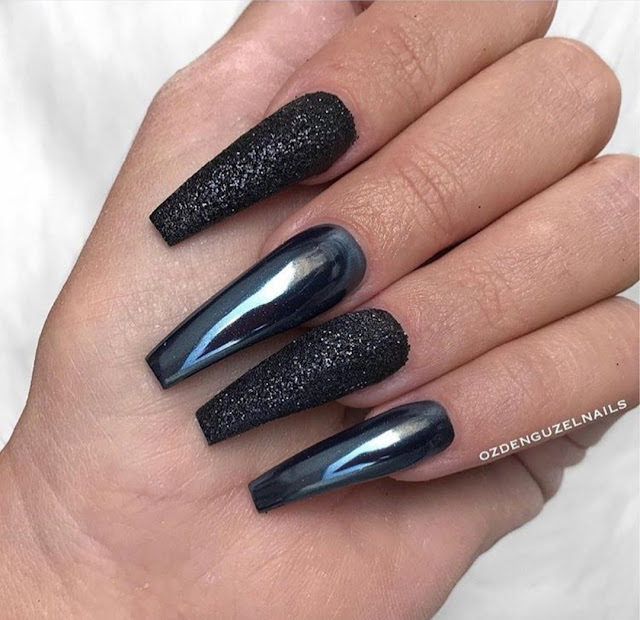 Cute acrylic nail color ideas