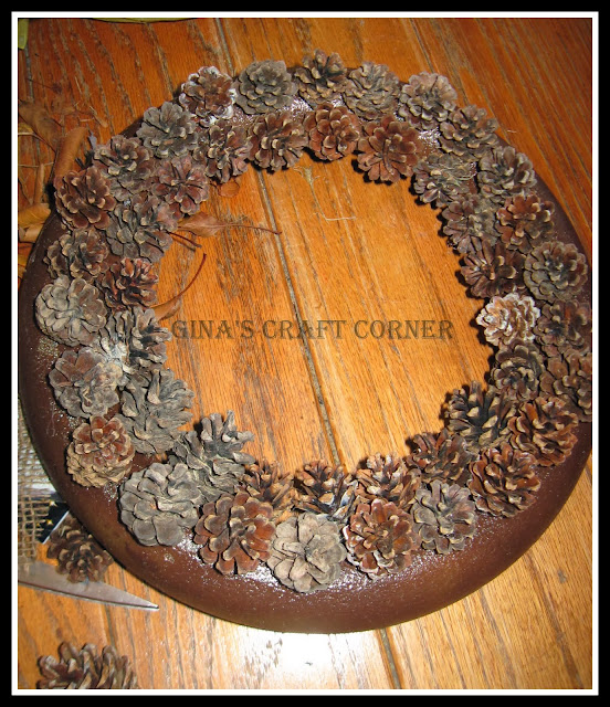 Pinecone Wreath-Gina's Craft Corner