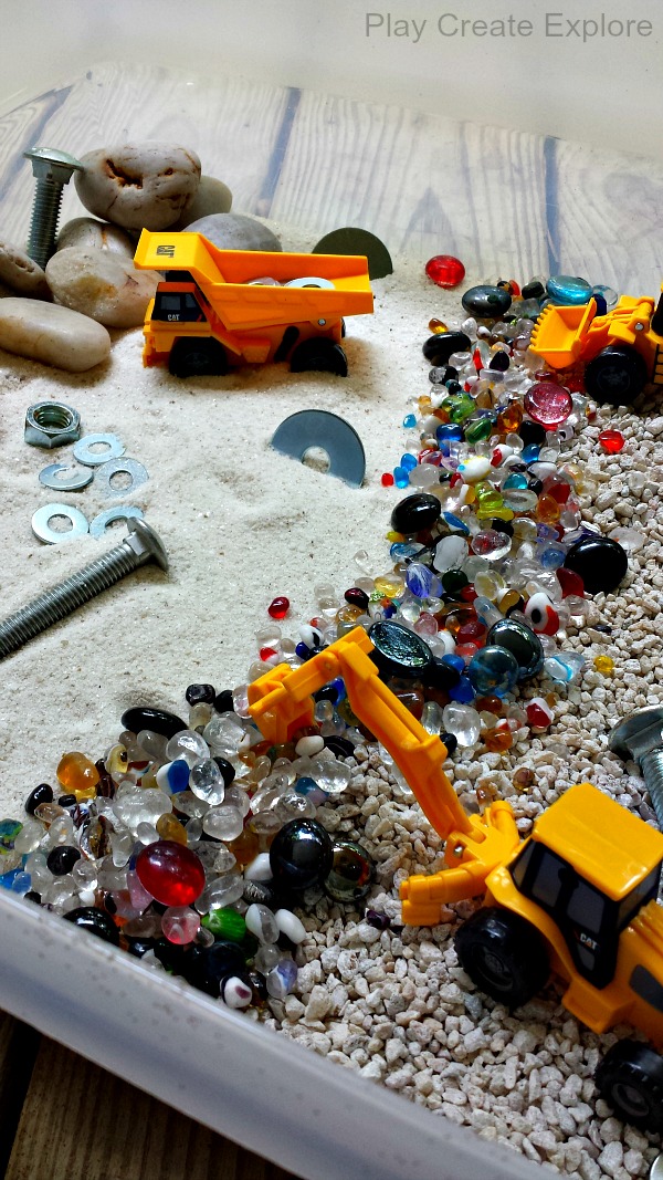 Play Create Explore Construction Site Sensory Bin Gift