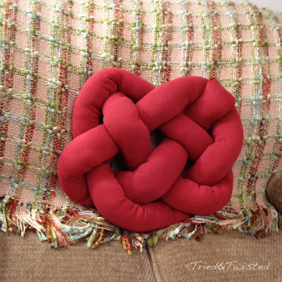 DIY Celtic Knot Heart Pillow: Tried&Twisted.blogspot.com