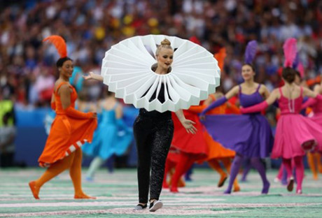 Thong diep y nghia trong Le khai mac EURO 2016 - Anh 12