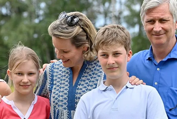 Queen Mathilde, Crown Princess Elisabeth, Prince Gabriel, Princess Eleonore and Prince Emmanuel. Etro blue embroidered blouse, Zara top