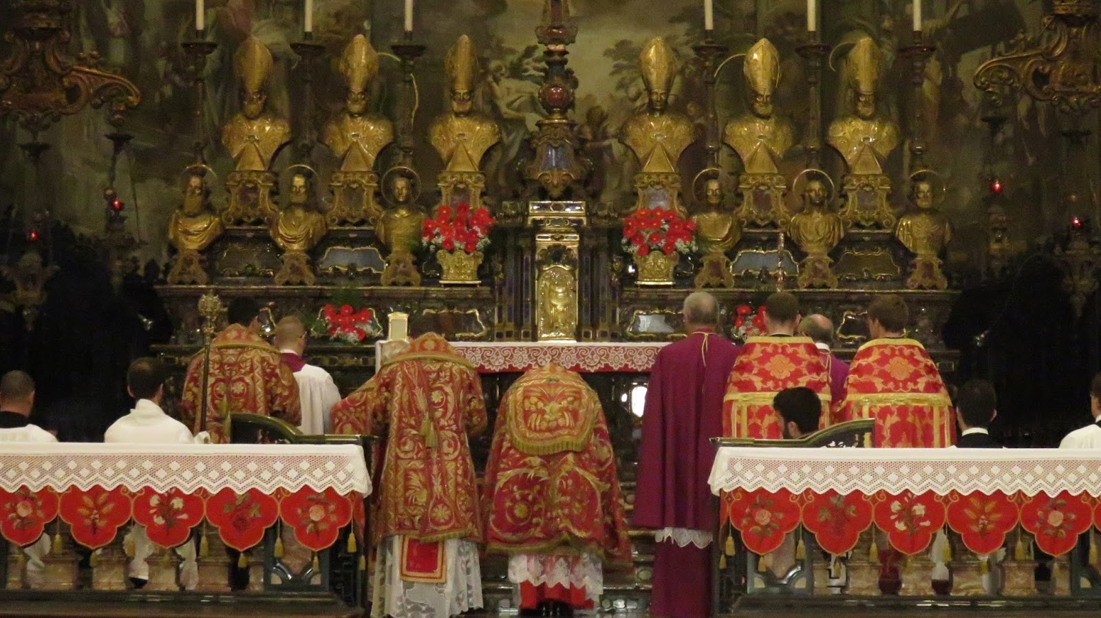 New Liturgical Movement: Sacra Liturgia Milan: Solemn Mass in the ...