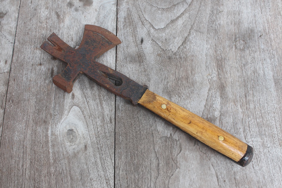 Antikpisan Kapak Jadul 4 In 1 Swordfish Brand Made In China ( NOS )