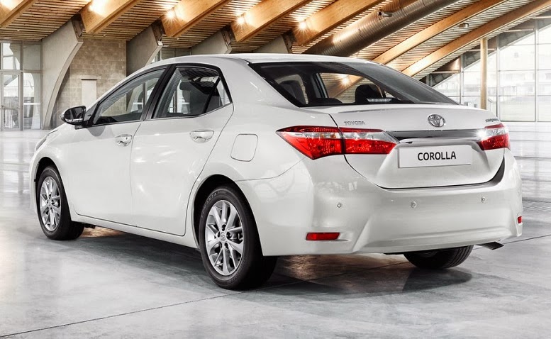 Toyota Corolla inceleme Resimleri