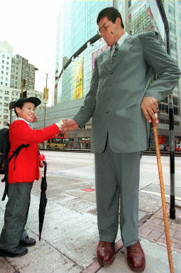 Kotli Sattian Zafar Ullah Satti Tallest Man Of The World 1998 2003