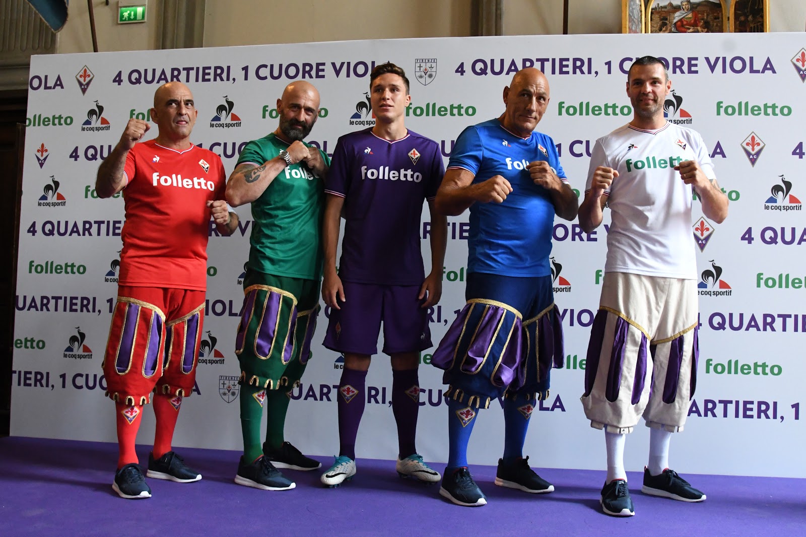 First Club With 5 Player Kits ACF Fiorentina 1718 Home + 4 Away Kits