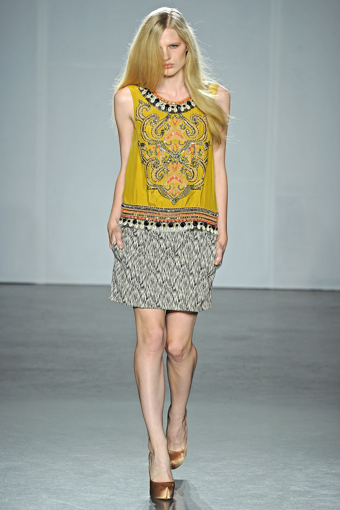 Smartologie: Matthew Williamson Spring 2012 - London Fashion Week