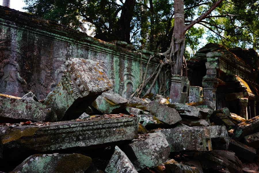 Ta Phrom temple, ancient Angkor