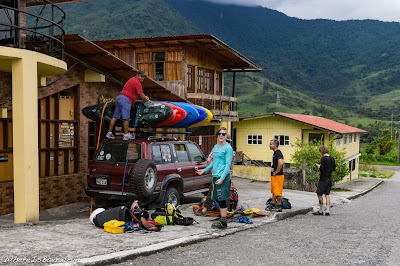 Baeza, everyday, loading the kayaks up with a new crew, WhereIsBaer.com Chris Baer, kayak ecuador hostel hotel gina