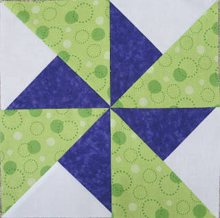 Double Pinwheel Quilt Block, find out how with my Free block