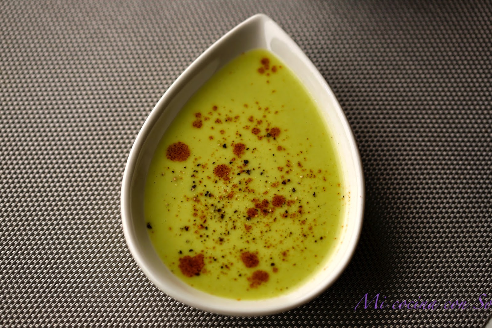 CREMA DE CALABACÃN MUY LIGERA (THERMOMIX Y TRADICIONAL):