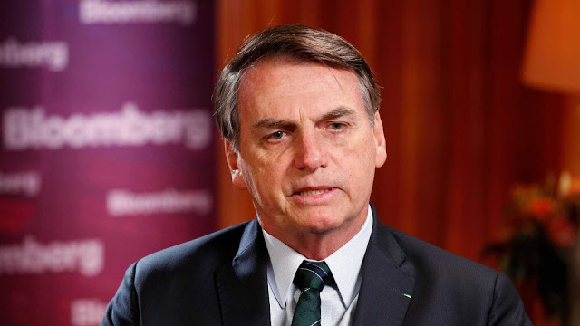 'Se por acaso ele errou, me arrependo como pai, mas ele terá que pagar', diz Jair Bolsonaro