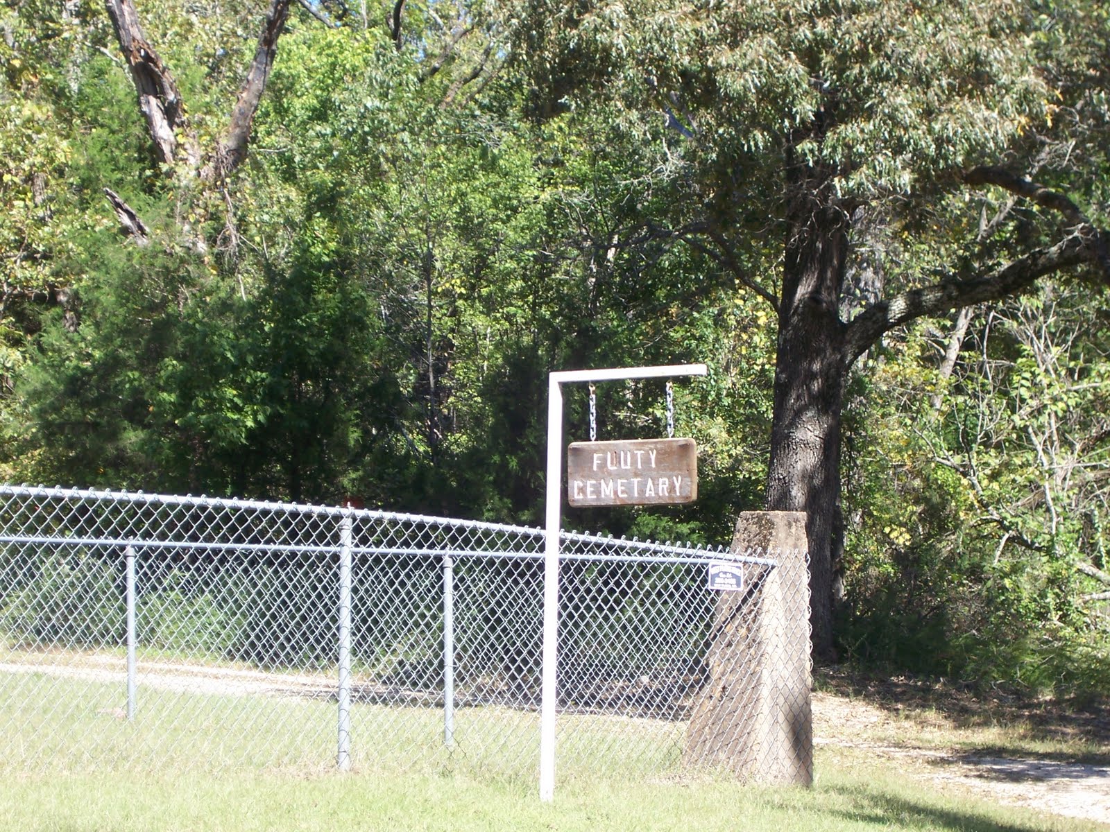Cemeteries of Baxter County, AR The Fluty Cemetery is in the Gamaliel