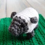 https://www.happyberry.co.uk/free-crochet-pattern/Crochet-Mini-Sheep/5094/