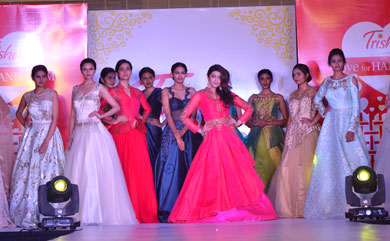 Pranitha Subhash Family Contact Number Affairs Friends