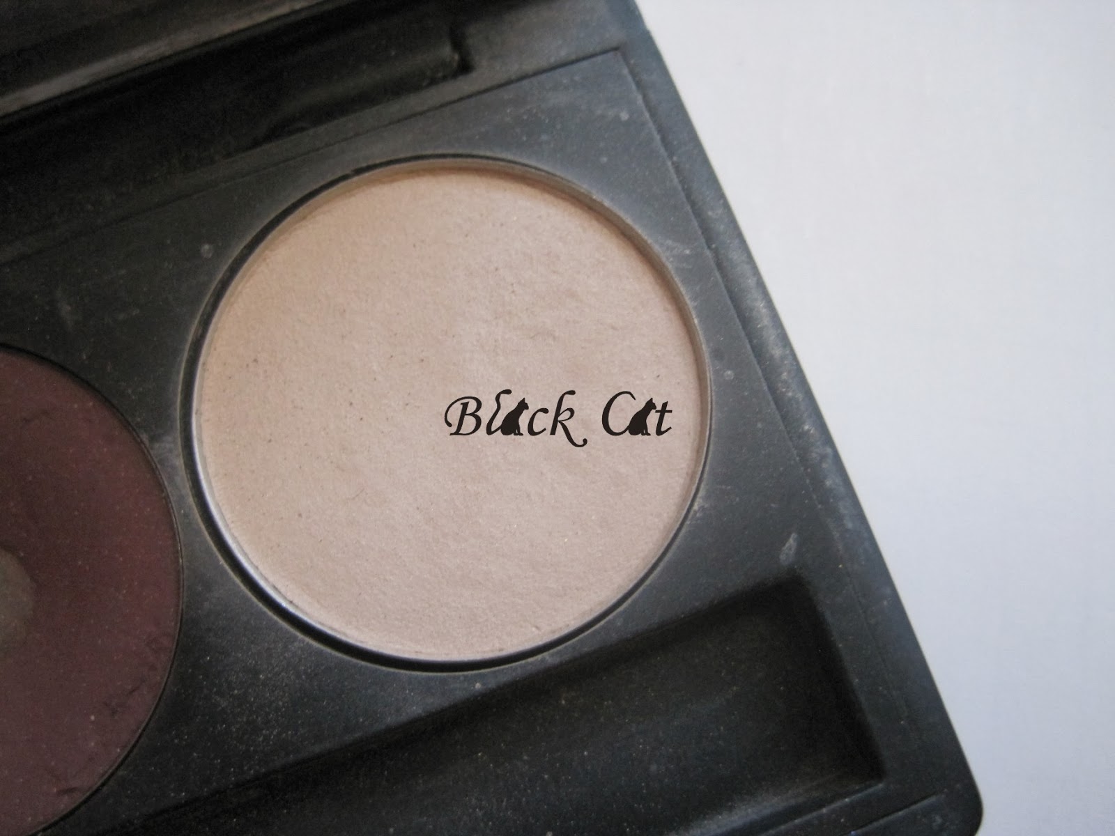mac eyeshadow brule mac eyeshadow brule