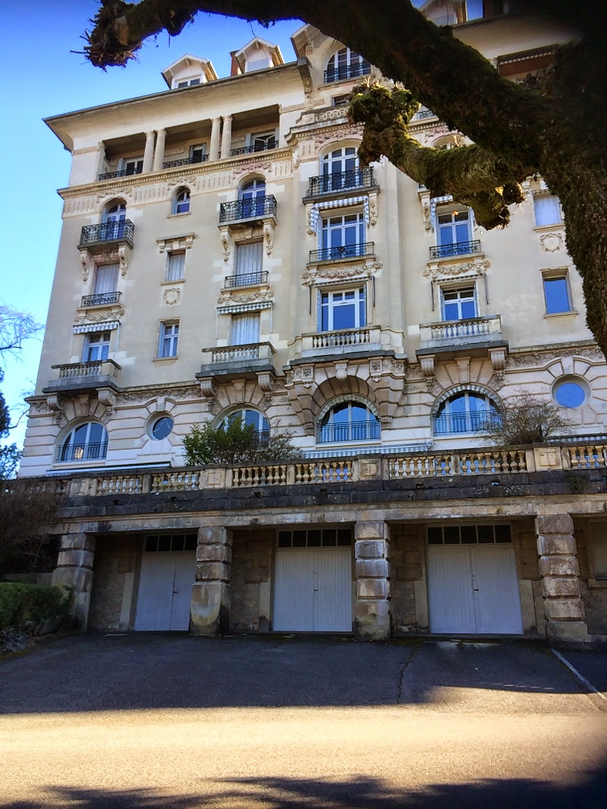 L'AixlesBains de Sophie Le "Mirabeau" ancien palace aixois